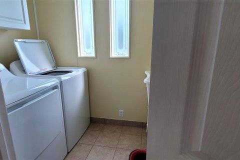 Apartment in Leesburg, Florida 2 bedrooms, 144.93 sq.m. № 417231 - photo 6