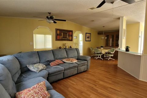 Apartment in Leesburg, Florida 2 bedrooms, 144.93 sq.m. № 417231 - photo 4