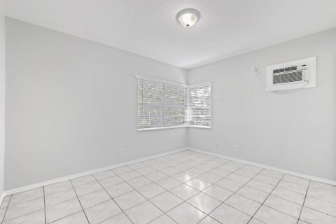 Villa ou maison à vendre à Fort Lauderdale, Floride: 2 chambres, 80.45 m2 № 987417 - photo 26