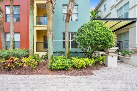 Condo in Tampa, Florida, 1 bedroom  № 1341575 - photo 4