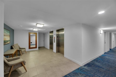 Condominio en venta en Fort Lauderdale, Florida, 2 dormitorios, 178.37 m2 № 1104470 - foto 23