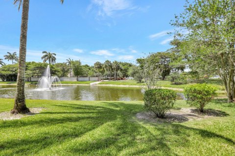 Copropriété à vendre à Coconut Creek, Floride: 2 chambres, 107.4 m2 № 1187318 - photo 17