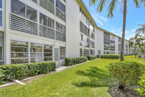 Copropriété à vendre à Coconut Creek, Floride: 2 chambres, 107.4 m2 № 1187318 - photo 16