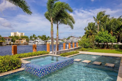 Casa en venta en Fort Lauderdale, Florida, 5 dormitorios, 649.76 m2 № 761053 - foto 4