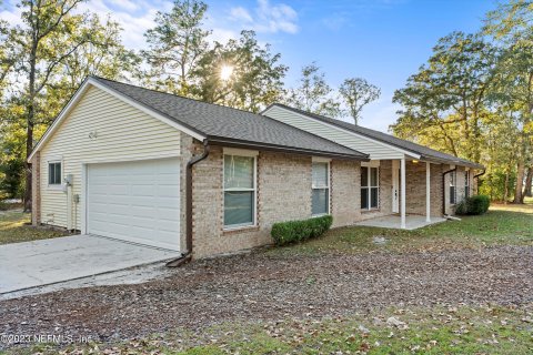 Villa ou maison à louer à Jacksonville, Floride: 3 chambres, 168.99 m2 № 826994 - photo 3