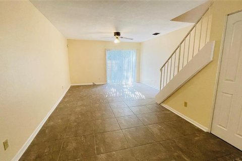 Copropriété à vendre à Temple Terrace, Floride: 2 chambres, 103.12 m2 № 1355991 - photo 11