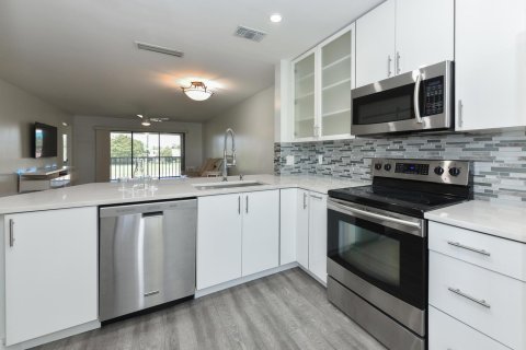 Copropriété à vendre à Hobe Sound, Floride: 2 chambres, 94.76 m2 № 1168689 - photo 29