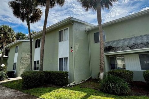 Condominio en venta en Ocala, Florida, 2 dormitorios, 95.78 m2 № 1392407 - foto 1