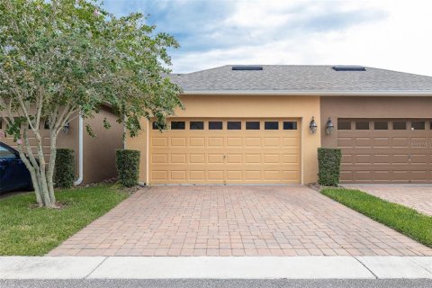 Townhouse in Winter Garden, Florida 4 bedrooms, 185.53 sq.m. № 1388652 - photo 25