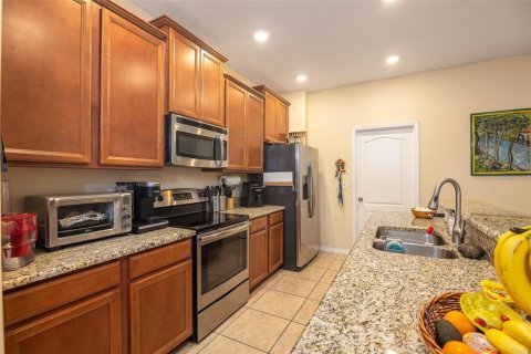 Townhouse in Winter Garden, Florida 4 bedrooms, 185.53 sq.m. № 1388652 - photo 5