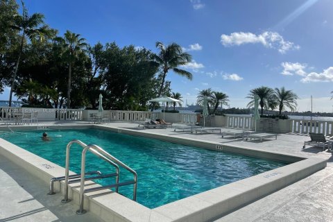 Copropriété à vendre à Miami Beach, Floride: 1 chambre, 88.26 m2 № 1237844 - photo 13