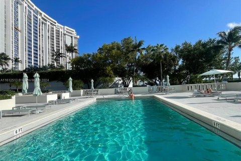 Condominio en venta en Miami Beach, Florida, 1 dormitorio, 88.26 m2 № 1237844 - foto 14