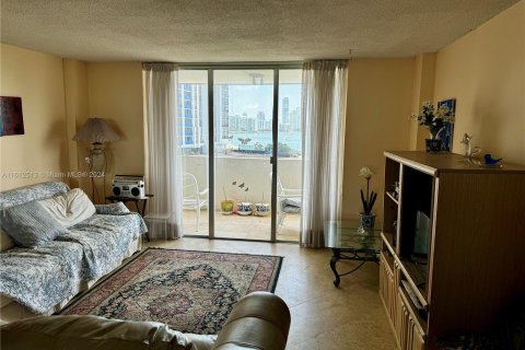 Copropriété à vendre à Miami Beach, Floride: 1 chambre, 88.26 m2 № 1237844 - photo 2