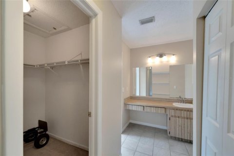 Casa en venta en Tampa, Florida, 2 dormitorios, 110.93 m2 № 1315067 - foto 12