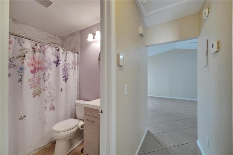 Villa ou maison à vendre à Tampa, Floride: 2 chambres, 110.93 m2 № 1315067 - photo 19