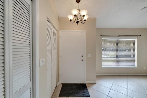 Casa en venta en Tampa, Florida, 2 dormitorios, 110.93 m2 № 1315067 - foto 5