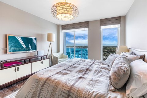 Condominio en alquiler en Hollywood, Florida, 3 dormitorios, 315.4 m2 № 1355185 - foto 7