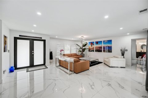 Casa en venta en Fort Myers, Florida, 3 dormitorios, 195.75 m2 № 952559 - foto 7