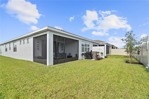 Villa ou maison à vendre à Kissimmee, Floride: 2 chambres, 144.83 m2 № 1350342 - photo 29