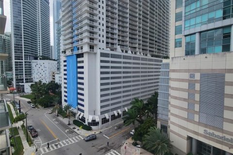 Condominio en venta en Miami, Florida, 3 dormitorios, 136.57 m2 № 827200 - foto 26