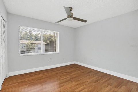 Condo in Orlando, Florida, 2 bedrooms  № 1381250 - photo 6