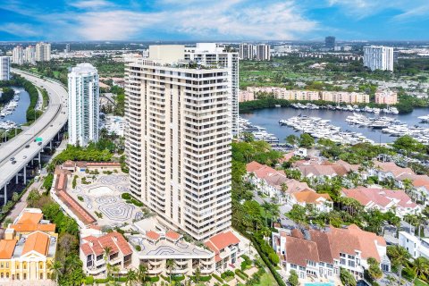 Condo in Aventura, Florida, 2 bedrooms  № 1091781 - photo 9