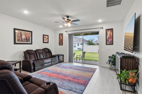 Casa en venta en Davenport, Florida, 3 dormitorios, 184.23 m2 № 1267665 - foto 11