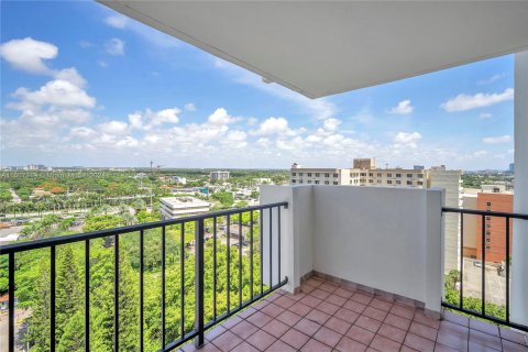 Condo in Aventura, Florida, 2 bedrooms  № 1232516 - photo 21