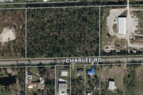 Terreno en venta en Punta Gorda, Florida № 1251761 - foto 1