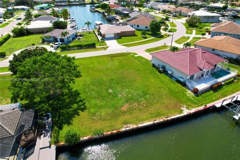 Terrain à vendre à Marco Island, Floride № 732650 - photo 2
