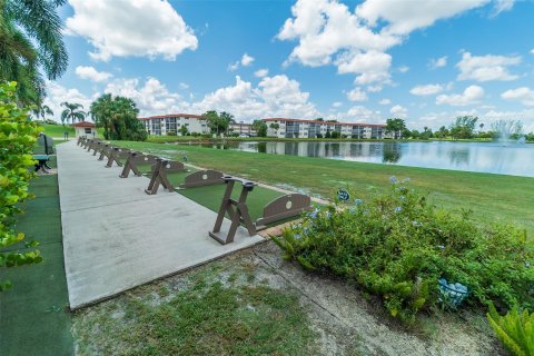Condominio en venta en Pembroke Pines, Florida, 2 dormitorios, 108.7 m2 № 990513 - foto 27