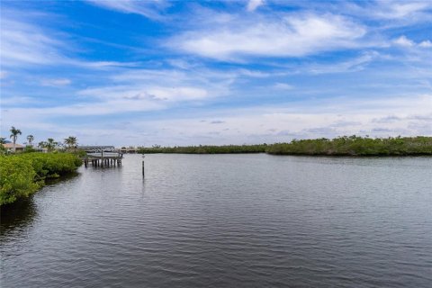 Land in Port Charlotte, Florida № 990595 - photo 13