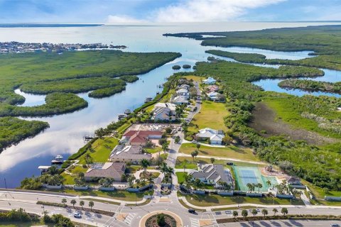 Terreno en venta en Port Charlotte, Florida № 990595 - foto 5