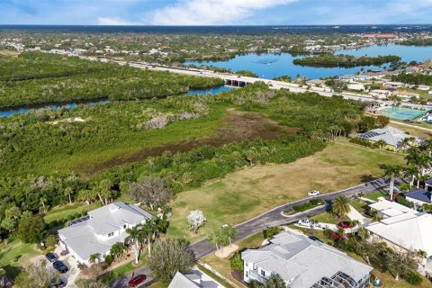 Terreno en venta en Port Charlotte, Florida № 990595 - foto 15