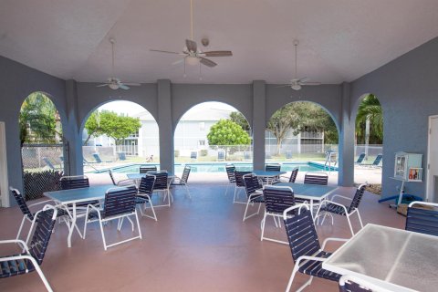 Condo in Stuart, Florida, 2 bedrooms  № 959675 - photo 5