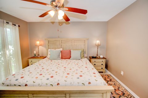 Condo in Stuart, Florida, 2 bedrooms  № 959675 - photo 15