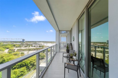 Copropriété à vendre à Sunrise, Floride: 2 chambres, 91.97 m2 № 1098078 - photo 17