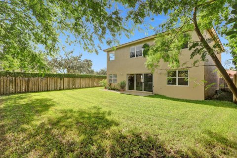 Villa ou maison à vendre à Weston, Floride: 4 chambres, 261.24 m2 № 1353724 - photo 19