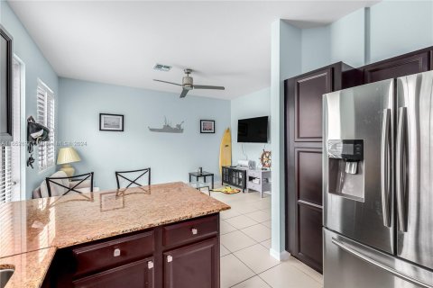 Townhouse in Miami Gardens, Florida 3 bedrooms, 147.62 sq.m. № 1353726 - photo 16