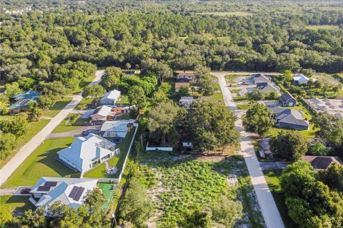 Terreno en venta en Vero Beach, Florida № 1290047 - foto 1