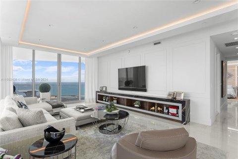 Copropriété à vendre à Sunny Isles Beach, Floride: 4 chambres, 272.85 m2 № 1347755 - photo 19