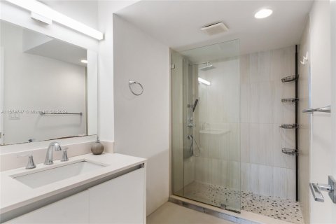 Copropriété à vendre à Sunny Isles Beach, Floride: 1 chambre, 92.9 m2 № 1347700 - photo 16