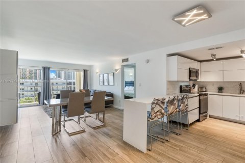 Copropriété à vendre à Sunny Isles Beach, Floride: 1 chambre, 92.9 m2 № 1347700 - photo 5