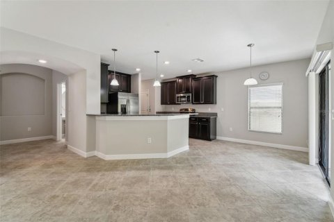 Casa en venta en Wesley Chapel, Florida, 3 dormitorios, 168.15 m2 № 1317591 - foto 11