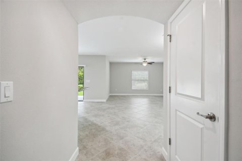 Casa en venta en Wesley Chapel, Florida, 3 dormitorios, 168.15 m2 № 1317591 - foto 9