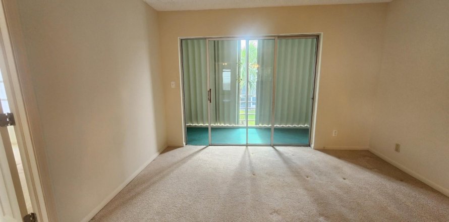 Condo in Lauderhill, Florida, 2 bedrooms  № 1172559