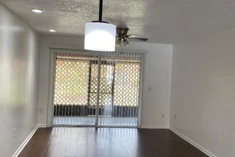 Condominio en venta en Orlando, Florida, 2 dormitorios, 78.69 m2 № 1083636 - foto 2