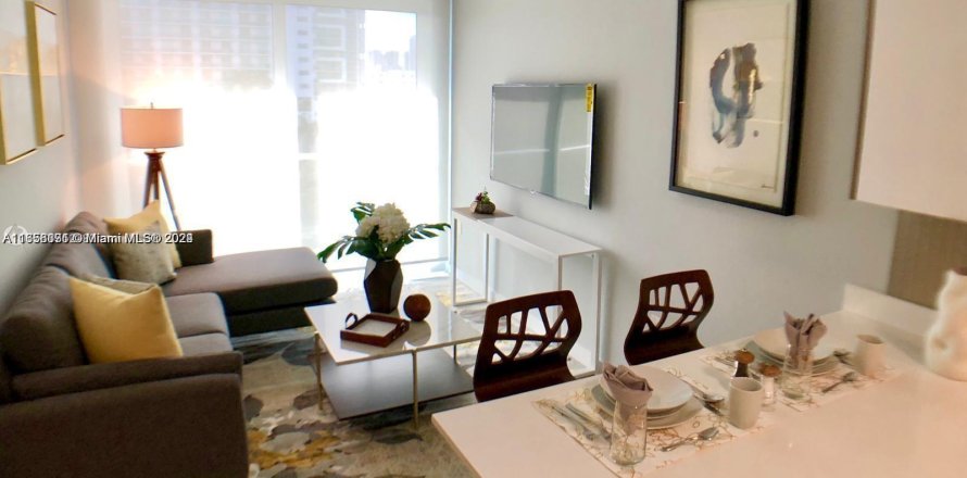 Condo in Miami, Florida, 1 bedroom  № 1355363