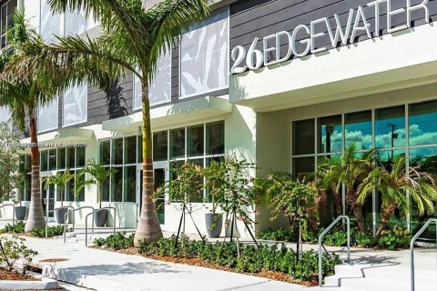 Condo in Miami, Florida, 1 bedroom  № 1355363 - photo 12