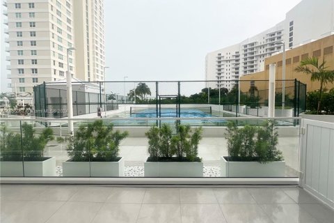 Copropriété à louer à Miami, Floride: 2 chambres, 86.12 m2 № 1355362 - photo 22